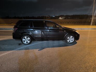 Opel: Opel Astra: 1.3 l | 2007 il 346547 km Universal — 28