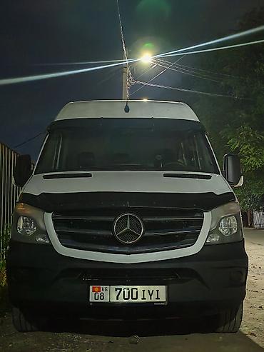 будка на грузовой: Грузовой фургон Mercedes‑Benz Sprinter (средняя база, высокая крыша) — 4