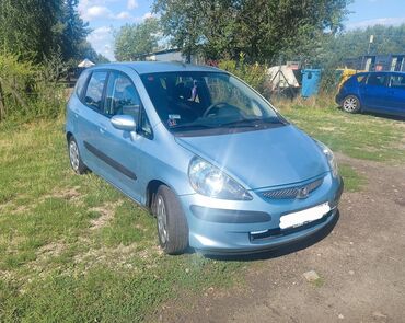 арзан машина мерс: Honda Jazz: 2005 г., 1.3 л, Механика, Бензин