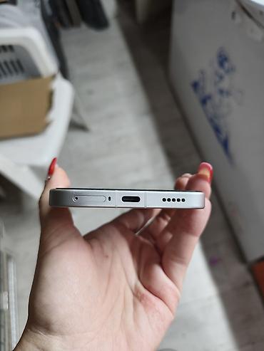 redmi 2s: Poco X8 Pro Max, Б/у, 256 ГБ, цвет - Белый, 2 SIM — 3