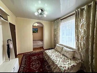 Продажа коттеджей и домов: Продаётся отличный дом По хорошей цене Район: Ак Орго Участок: 5 — 12