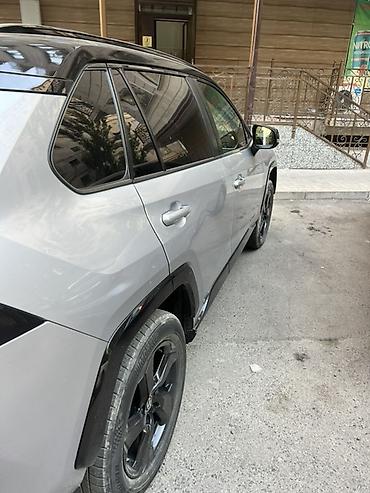 ls 470: Toyota RAV4: 2021 г., Гибрид, Кроссовер — 5
