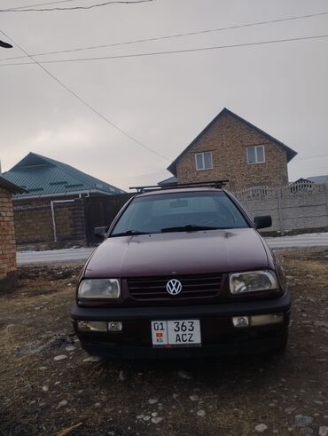 прожектор авто: Volkswagen Vento: 1994 г., 1.8 л, Механика, Бензин, Седан