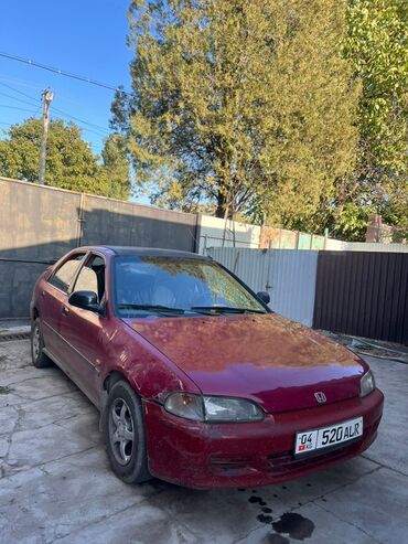 мерседес спринтр: Honda Civic: 1995 г., Седан