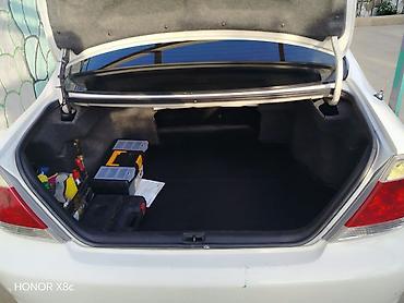 sirvan masin: Toyota Camry: 3 l | 2005 il Sedan — 5