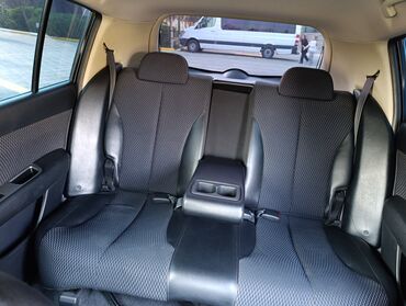 Nissan: Nissan Tiida: 1.6 l | 2011 il Hetçbek — 12