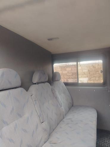 Ford: Ford Transit mikroavtobus Xüsusiyyətlər: - Kuzov: qısa bazalı, 4/5 — 13