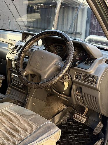 лент ровер: Mitsubishi Pajero: 1997 г., 2.8 л, Автомат, Дизель, Внедорожник — 9