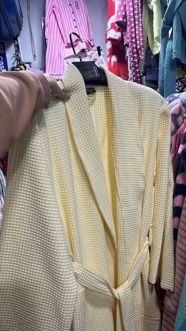 Другая женская одежда: Пижама Халаты Широкий ассортимент рынок Орто-Сай «Оберон» — 4