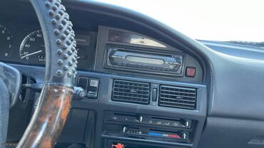 Toyota: Toyota Corolla: 1.3 l. | 1989 έ. Λιμουζίνα — 10