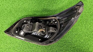 Передние фары: Фонари Е60 рестайлинг. Белый поворотник. По 16000сом.каждый. В — 10