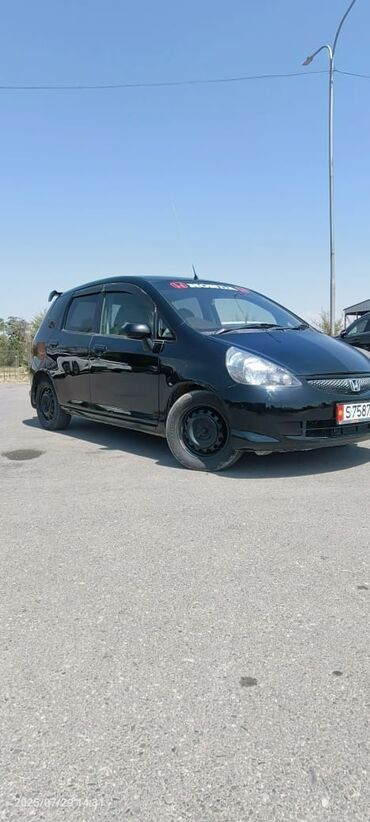 авто расурочка: Honda Fit: 2003 г., 1.3 л, Автоматтык, Бензин, Хетчбек