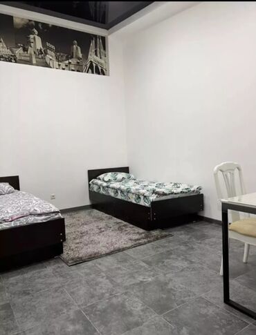 ищю комнату с подселением: 1 бөлмө, Кыймылсыз мүлк агенттиги, Чогуу жашоосу жок, Жарым -жартылай эмереги бар