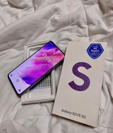 продаю самсунг: Samsung S21 FE 5G, Б/у, 128 ГБ, цвет - Фиолетовый, 2 SIM