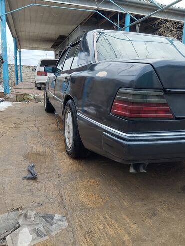 Mercedes-Benz: Mercedes-Benz 300: 3 l | 1991 il Sedan -da lalafo.az — 12 Mercedes-Benz: Mercedes-Benz 300: 3 l | 1991 il Sedan — 12