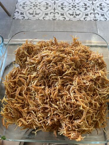 Sifarişlə hazır yeməklər: Ev yeməkləri menyusu – restoran/kafe xidməti Tərkib və təqdimat: - — 9