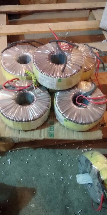 электронные часы: Трансформаторы медная обмотка 400w - 55 man, 320 w -45 man, 250 w - 30 — 1