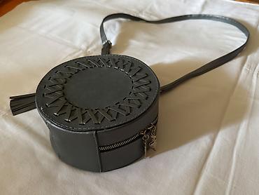 gucci tasne: Nova okrugla torbica — 2