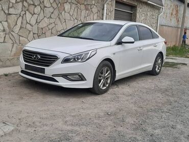 Легковой транспорт: Сдаю в аренду: Легковое авто, Под такси