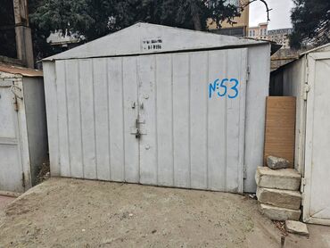 аренда помещения у метро: 25 kv. m, 25 * 3 * 3 Metal Kommunal xətlər qoşulmayıb