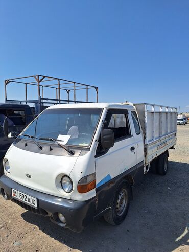 отдам фуру в рассрочку: Hyundai Porter: 2001 г., 2.6 л, Механика, Дизель