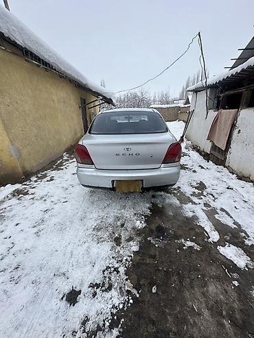 Toyota: Toyota Platz: 2000 г., 1.5 л, Механика, Бензин, Седан — 7