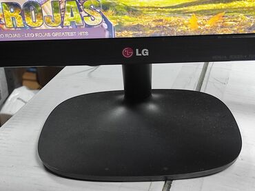 Monitori: LG 20M35A monitor LED velicine 20" Prodajem LED monitor LG 20M35A-B u — 8