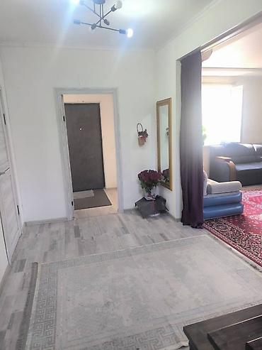 Продажа коттеджей и домов: Продается двухэтажный дом в 130 квадратных метров в районе рынка — 5