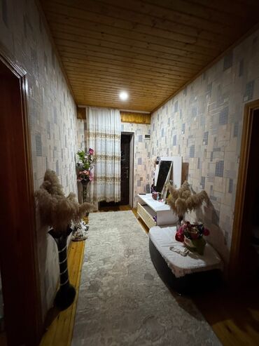 Həyət evləri və villaların satışı: 4 otaqlı, 130 kv. m, Orta təmir — 12