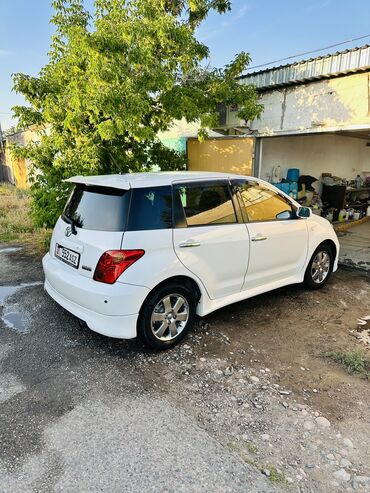 купить электромопед в бишкеке: Toyota ist: 2004 г., 1.5 л, Автомат, Бензин, Хетчбек