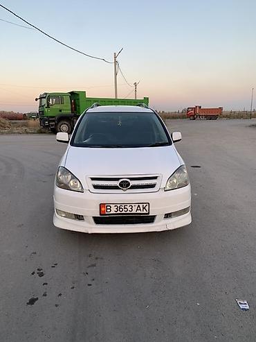 минивен гибрид: Toyota Corolla: 2002 г., 2.4 л, Автомат, Газ, Универсал — 1