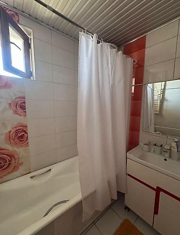 Долгосрочная аренда домов: 220 м², 6 комнат, Пишпек — 11