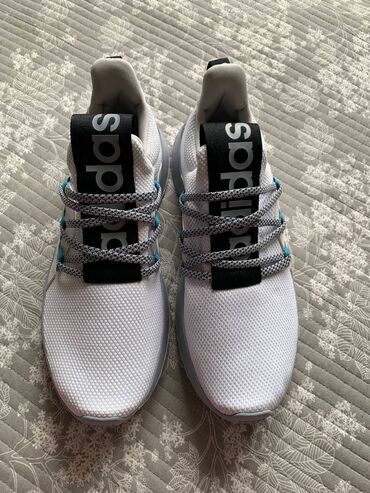 утепленные кроссовки adidas rocket boost: 🔥 Adidas Cloudfoam (оригинал, как новые) — всего за 4 500 сом! 🔥