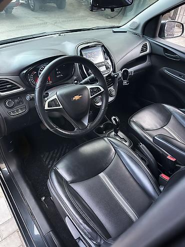 Chevrolet: Chevrolet Spark: 2018 г., 1 л, Вариатор, Бензин, Хэтчбэк — 12