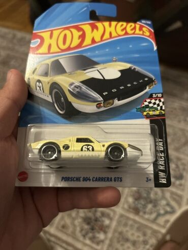 Sikkələr: Hot Wheels – Porsche 904 Carrera GTS (Race Day seriyası) - Brend: Hot