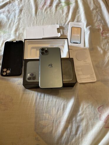 Apple iPhone: IPhone 11 Pro Max, 256 GB, Matte Midnight Green, Face ID — 4