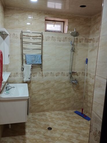 Köhnə tikili: Bakı, Biləcəri, 5 otaqlı, Köhnə tikili, 180 kv. m -da lalafo.az — 7 Köhnə tikili: Bakı, Biləcəri, 5 otaqlı, Köhnə tikili, 180 kv. m — 7