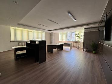 Аренда офисов: Аренда офисов, 175 м², В жилом комплексе, 1 линия — 5