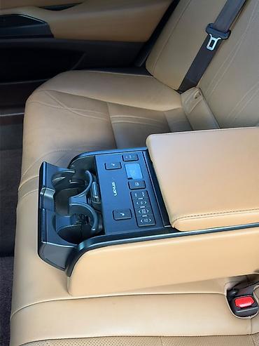 Lexus: Lexus ES: 2020 г., Гибрид, Седан — 34