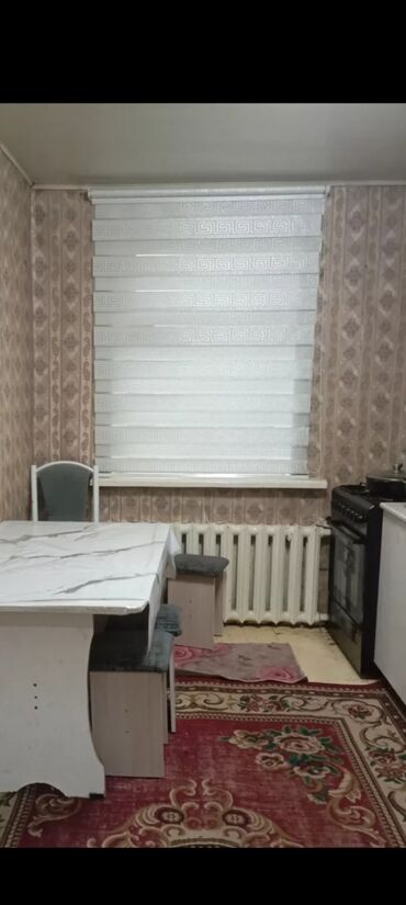 продаю дом манас аэропорт: 63 кв. м, 4 бөлмө, Унаа токтотуучу жай, Сарай, Забор, тосулган