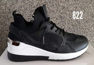 Women's Sneakers and athletic shoes: 41 — 10