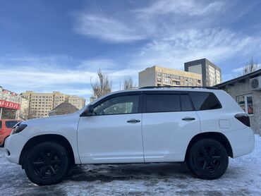 Toyota: Toyota Highlander: 2010 г., 2.7 л, Типтроник, Бензин, Кроссовер