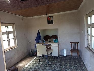 sumqayit 18 mikrorayon: Satılır: 2 otaqlı Həyət evi. 42 sot sahədə Göyçay — 7