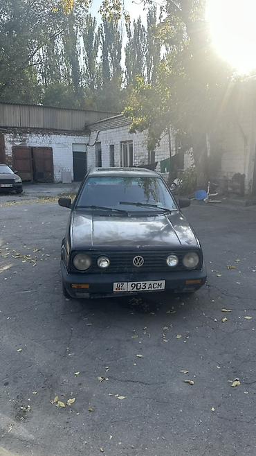 салон фольксваген: Volkswagen Golf: 1990 г., Механика, Хэтчбэк — 2