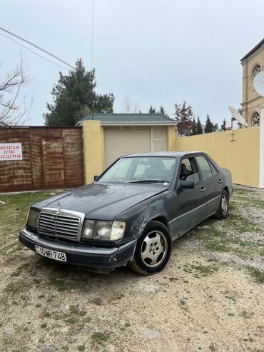 модельный ряд и цены на мерседес в баку: Mercedes-Benz E 230: 2.3 л | 1988 г. Седан