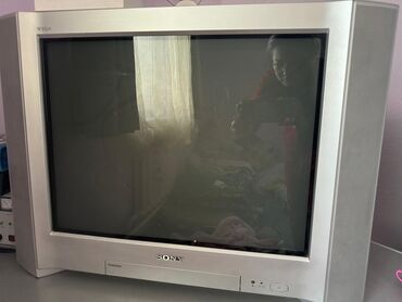 Телевизоры: Продаю телевизор Sony Trinitron в отличном состоянии работает отлично