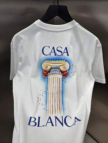 Kişi geyimləri: Casa Blanca qrafik köynək - Rəng: ağ - Arxa hissə: iri “CASA BLANCA” — 1