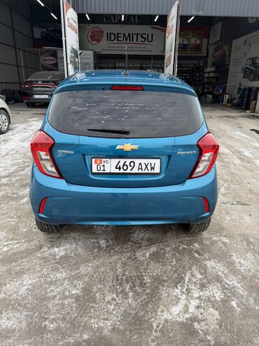 Chevrolet: Chevrolet Spark: 2019 г., Бензин — 5