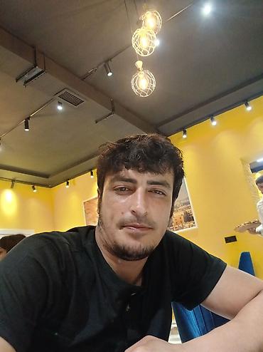 riyad muhafizə xidməti: Salam fehle işi axtarıram bineqedi novxanı yolunda qalıram olsa xeber — 1