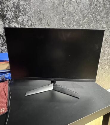 monitor satisi: Manitor LG 24lük 144 HZ display hdmi girisi var Heçbir problemi